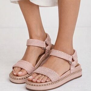 LUCKY BRAND || Ullaniah Whipstitch Blush Olympic Mesh Sandals. Sz. 9M